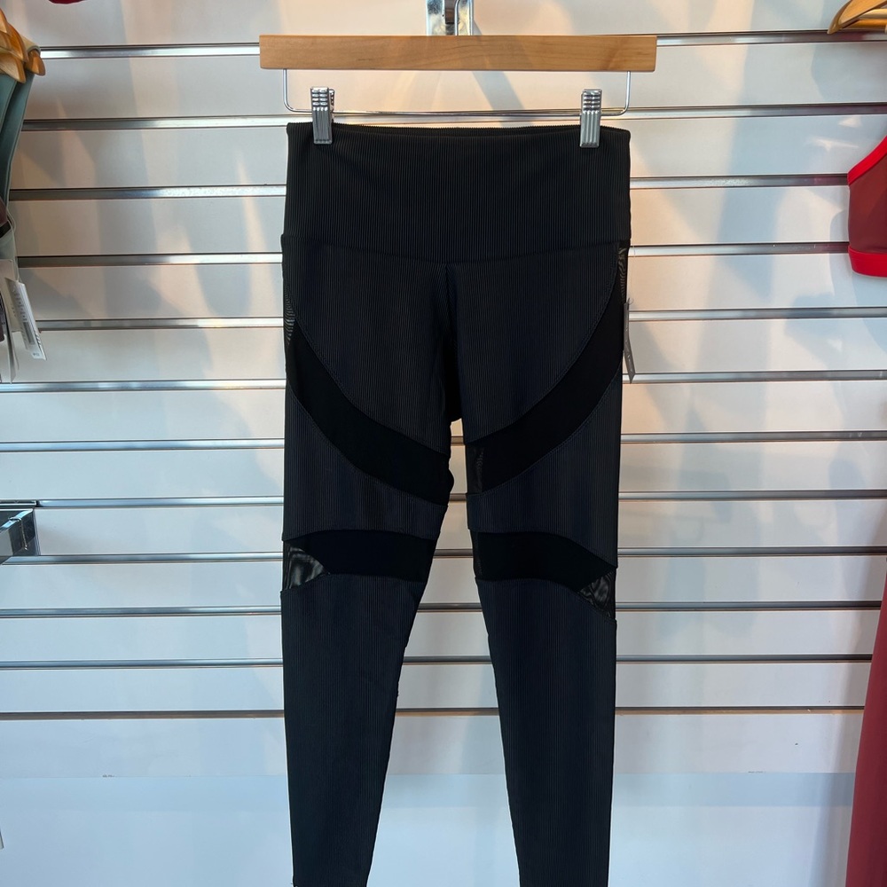 Onzie Cadence Legging